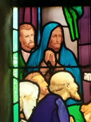 Vitrail Baie 1 : La Sainte Eucharistie dans l'Église Saint-Denis du Hanouard