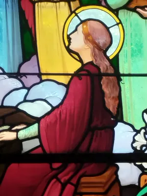 Vitrail Baie 3 : Sainte-Cécile dans l'Église Saint-Denis du Hanouard