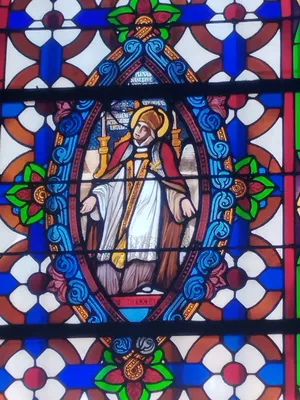Vitrail Baie 21 : Saint-Prétextat dans l'Église Saint-Pierre à Déville-lès-Rouen