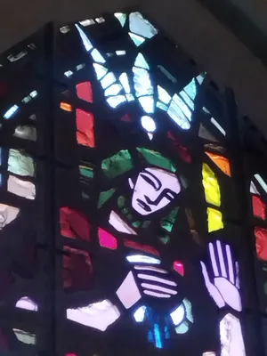 Vitrail Baie 13 : Baptême du Christ ? dans l'Église Saint-Pierre à Déville-lès-Rouen