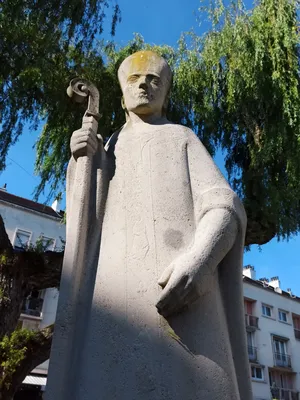 Statue de Thomas Basin à Caudebec-en-Caux