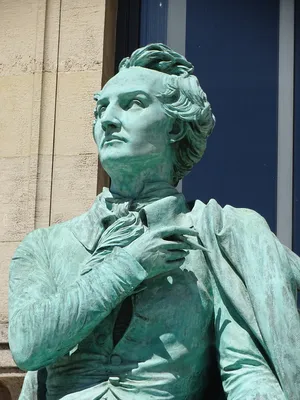 Statue de Casimir Delavigne au Havre