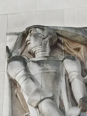 Jeanne d'Arc à l'étendard par Leleu à Rouen