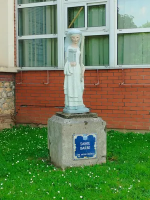 Statue de Sainte Barbe à Barentin