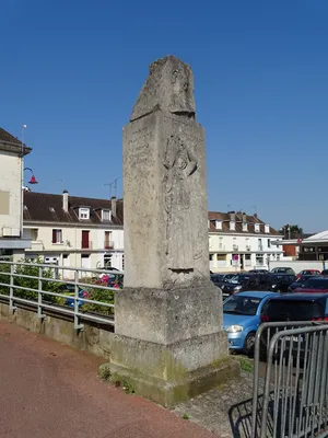 Monument au Baron d'Haussez à Neufchâtel-en-Bray