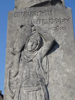 Monument au Baron d'Haussez à Neufchâtel-en-Bray