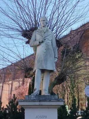 Statue de Joseph Locke à Barentin
