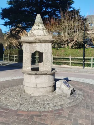Statue La lanterne à Barentin