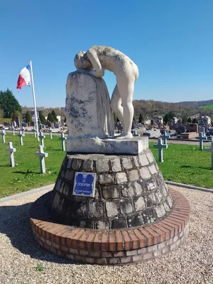 Statue Le désespoir à Barentin