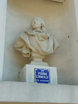 Buste de Pierre Corneille à Barentin