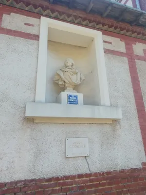 Buste de Pierre Corneille à Barentin