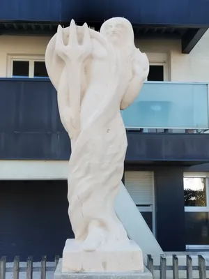 Statue de Neptune à Barentin