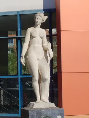 Statue Muse de Thomas Corneille à Barentin