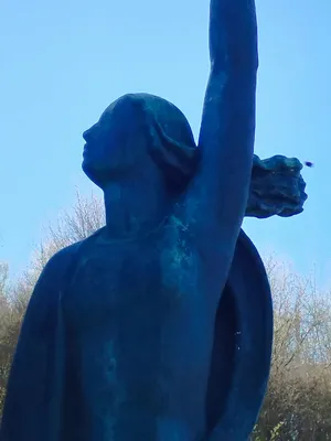 Statue de Cérès à Barentin