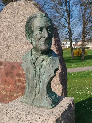 Monument André Martin à Montville