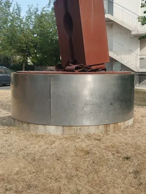 Statue de Pince à linge au Havre