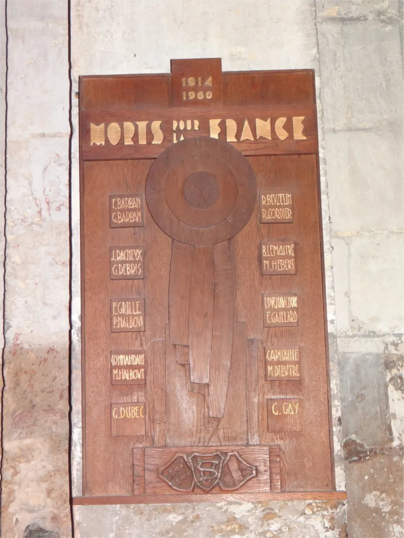 Plaque aux morts de l'église Saint-Vivien à Rouen