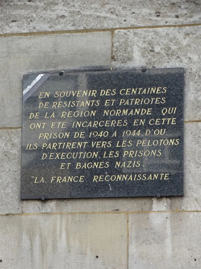 Plaque Résistance 1939-1945 de la maison d'arrêt de Rouen