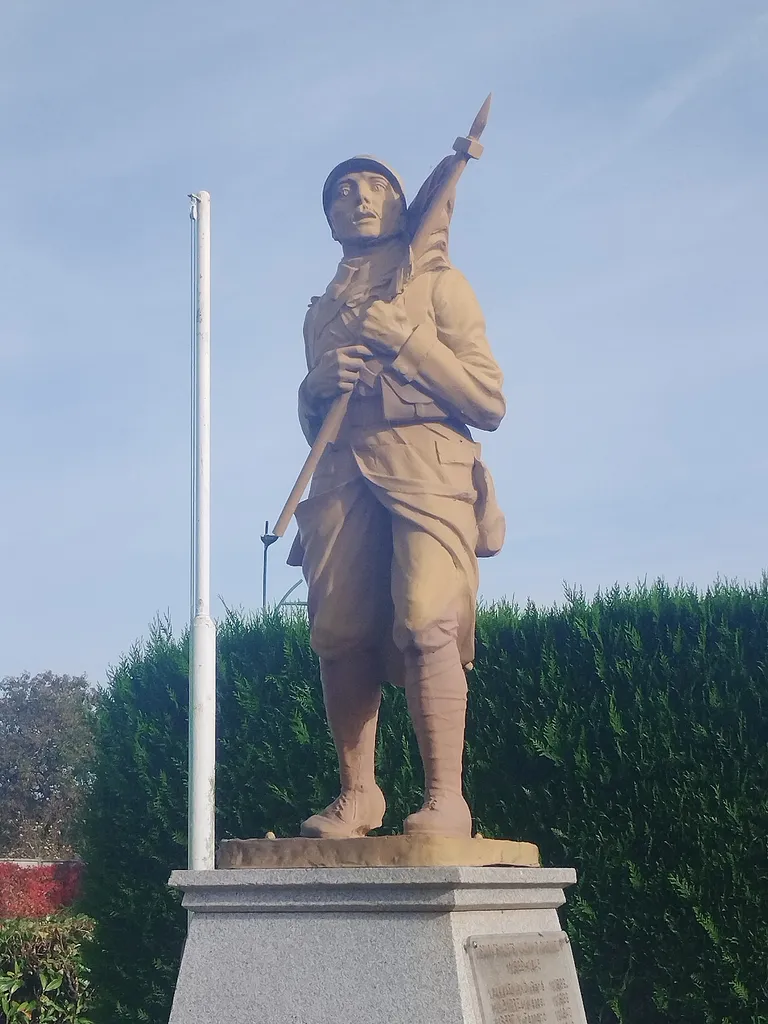 Monument aux Morts de Criquetot-l'Esneval
