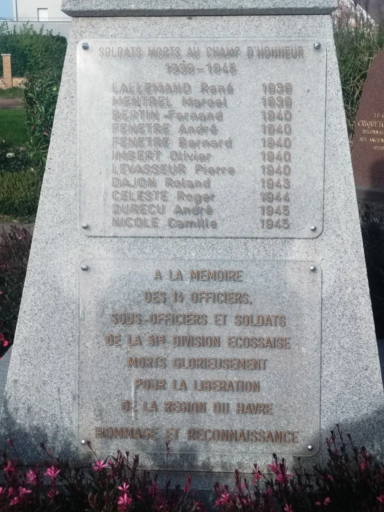 Monument aux Morts de Criquetot-l'Esneval