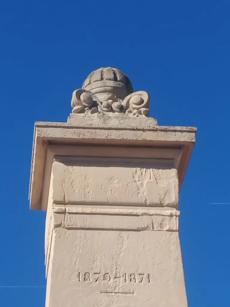Monument aux Morts 1870-71 de Neufchâtel-en-Bray