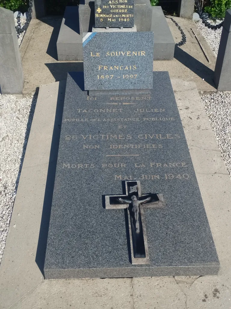 Monument aux Morts 39-45 de Neufchâtel-en-Bray