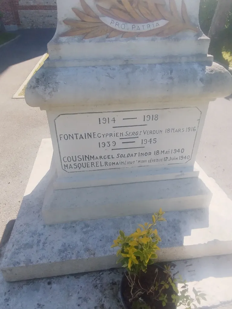 Monument aux Morts de Saint-Germain-sur-Eaulne