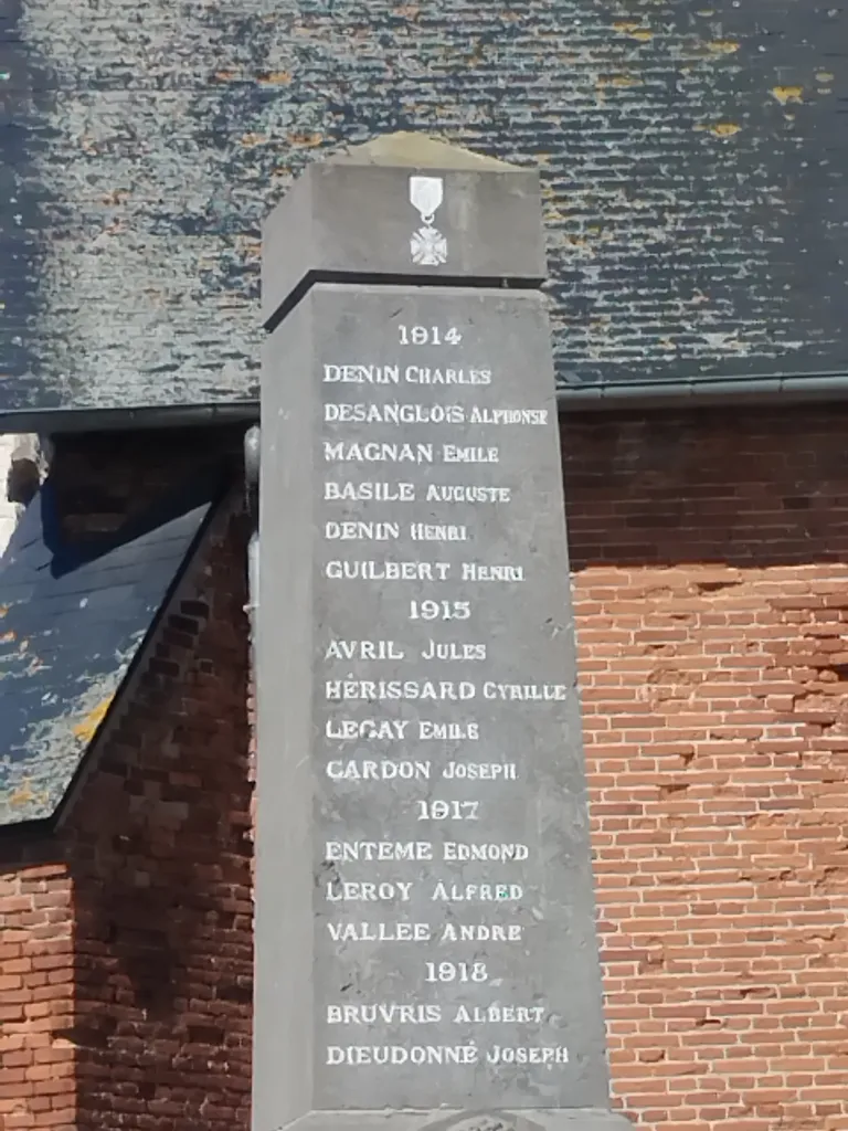 Monument aux Morts de Saint-Léger-aux-Bois
