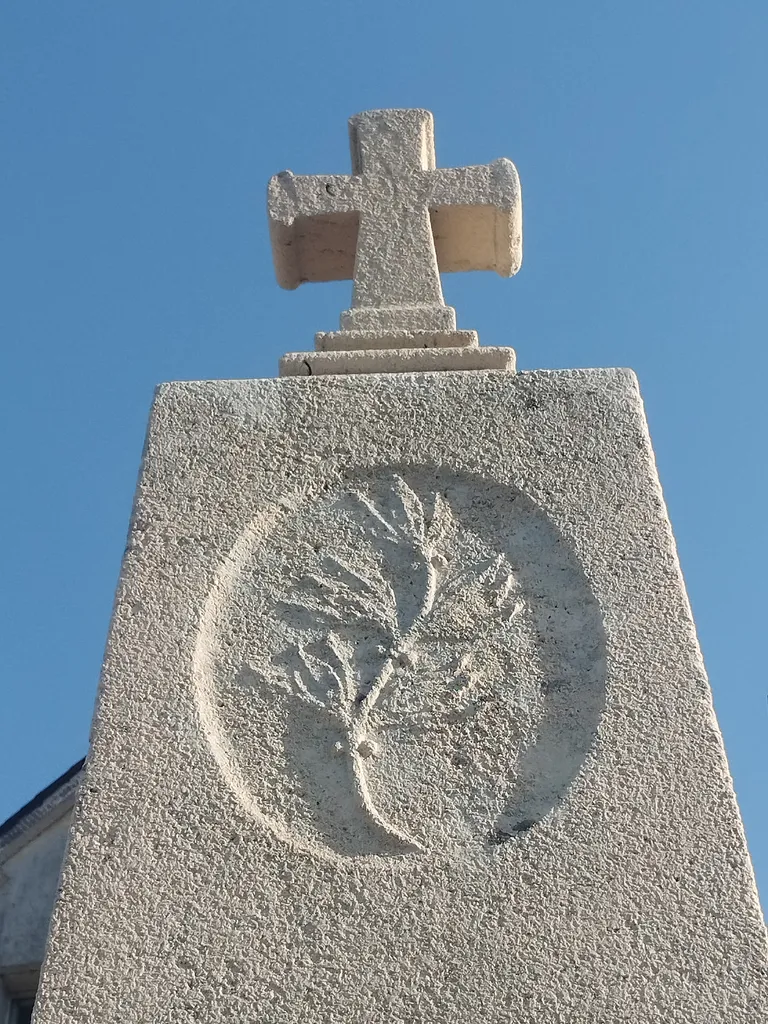 Monument aux Morts de Saint-Ouen-du-Breuil