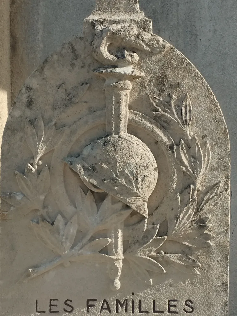 Carré militaire de Saint-Ouen-du-Breuil