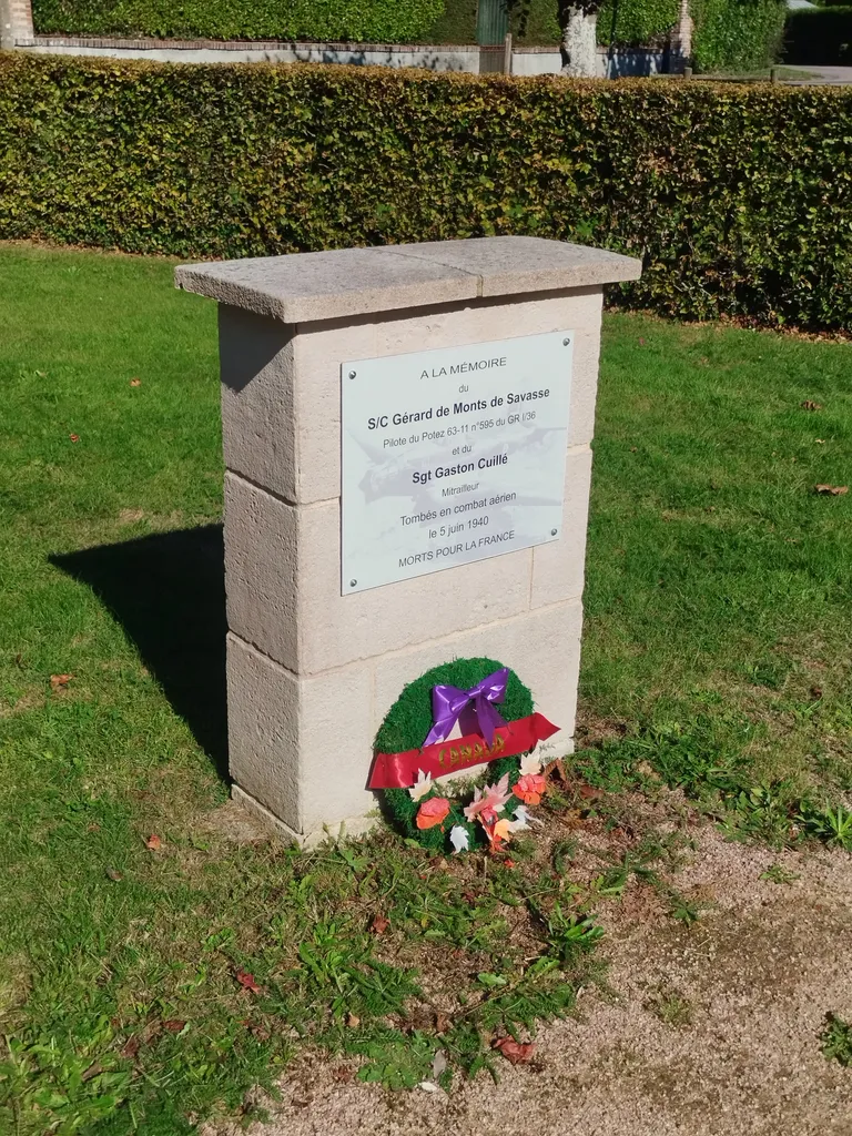 Monument Potez 63-11 à La Londe