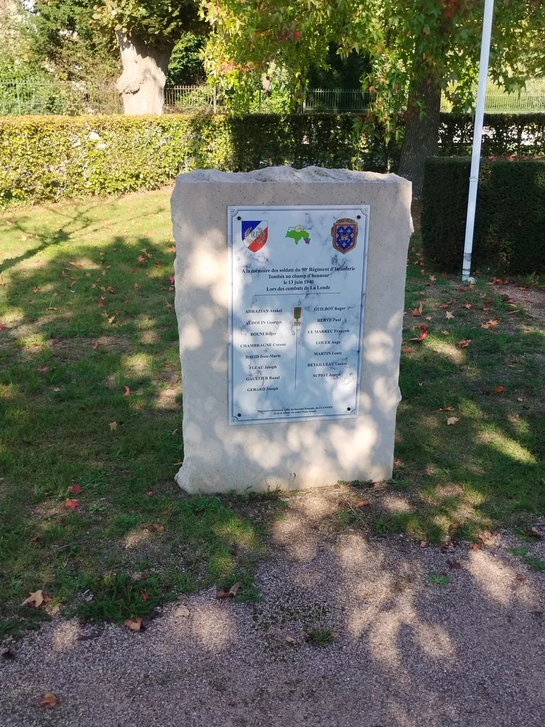 Monument 90e Régiment d'Infanterie à La Londe