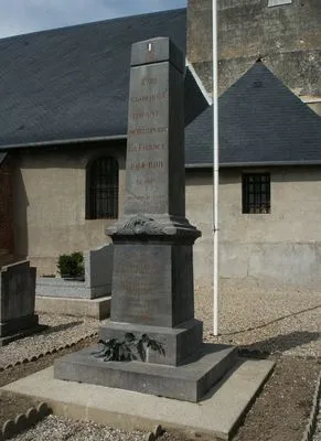 Monument aux morts de Clais
