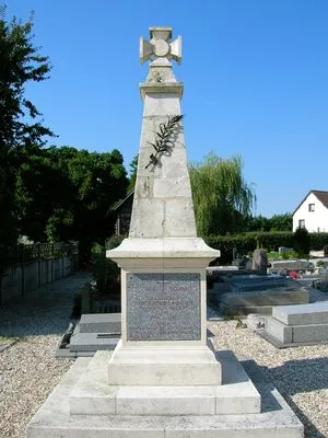 Monument aux morts de Grand-Camp
