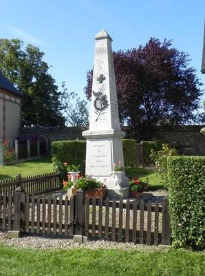 Monument aux morts de La Hallotière