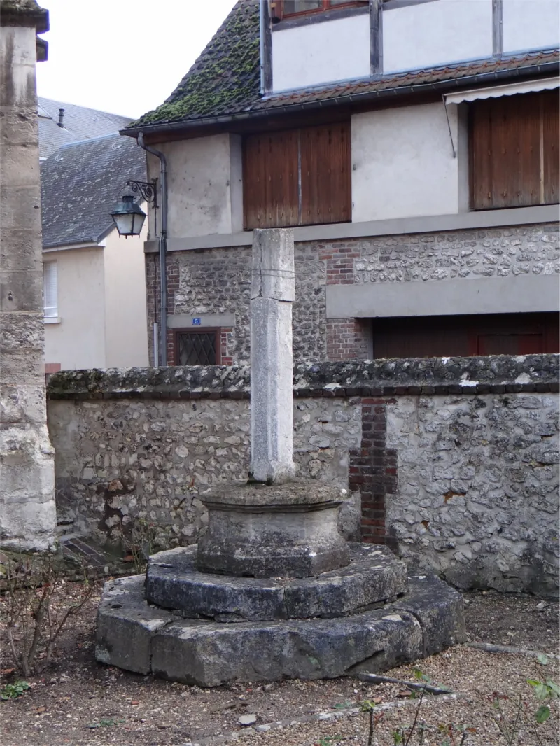 Calvaire de l'église de La Bouille