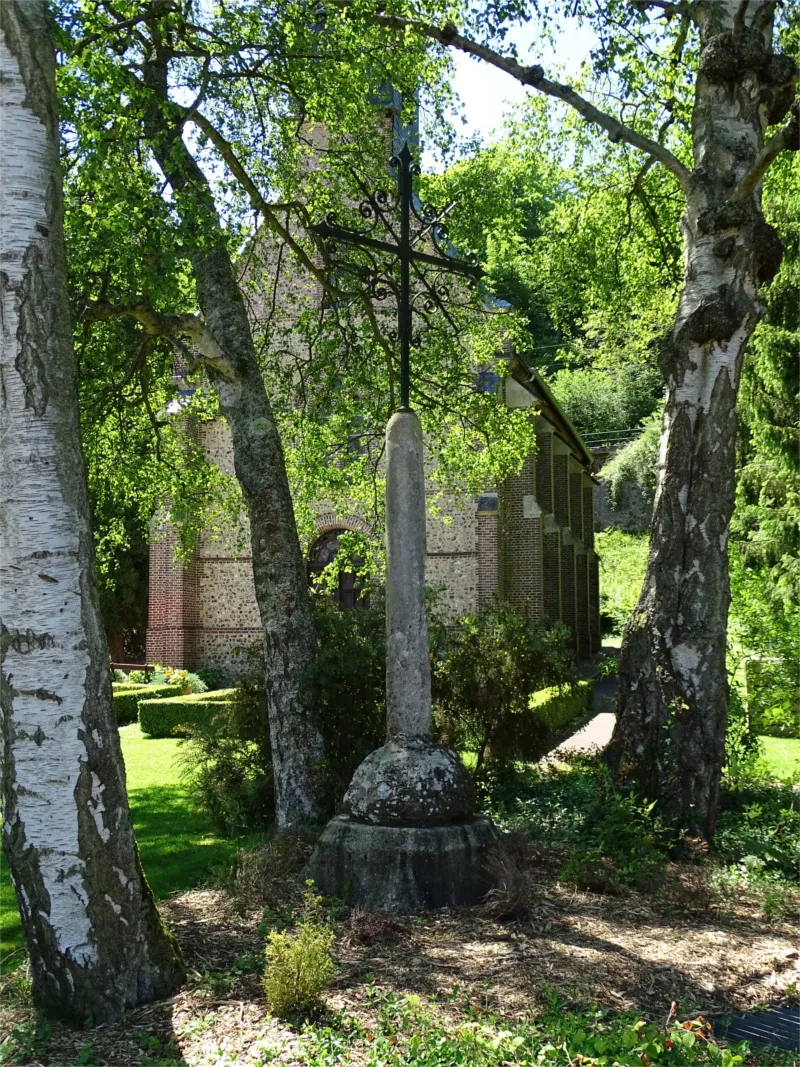 Calvaire de l'église de Fontaine-sous-Préaux