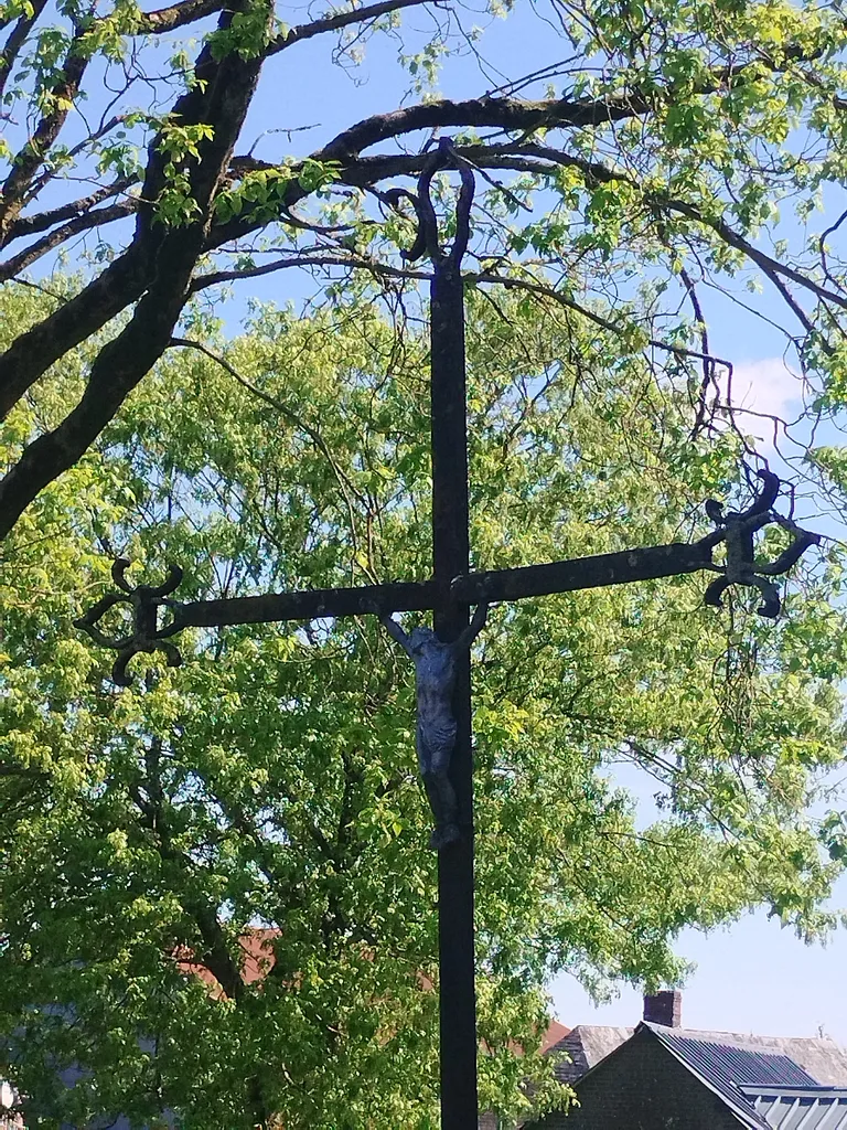 Croix de la Mare de Saint-Léger-aux-Bois