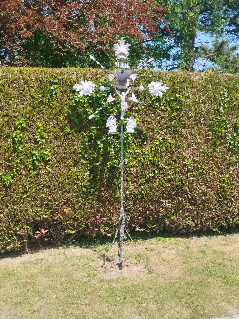 Croix d'Aubermesnil-aux-Érables