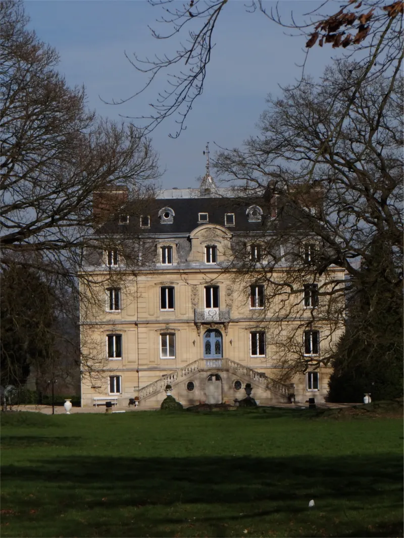 Château du Rouvray à Moulineaux