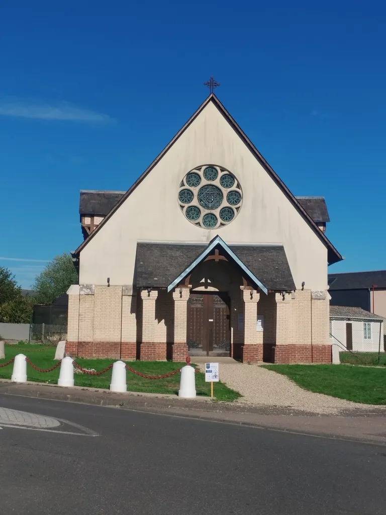 Église Sainte-Jeanne-d'Arc à Eslettes