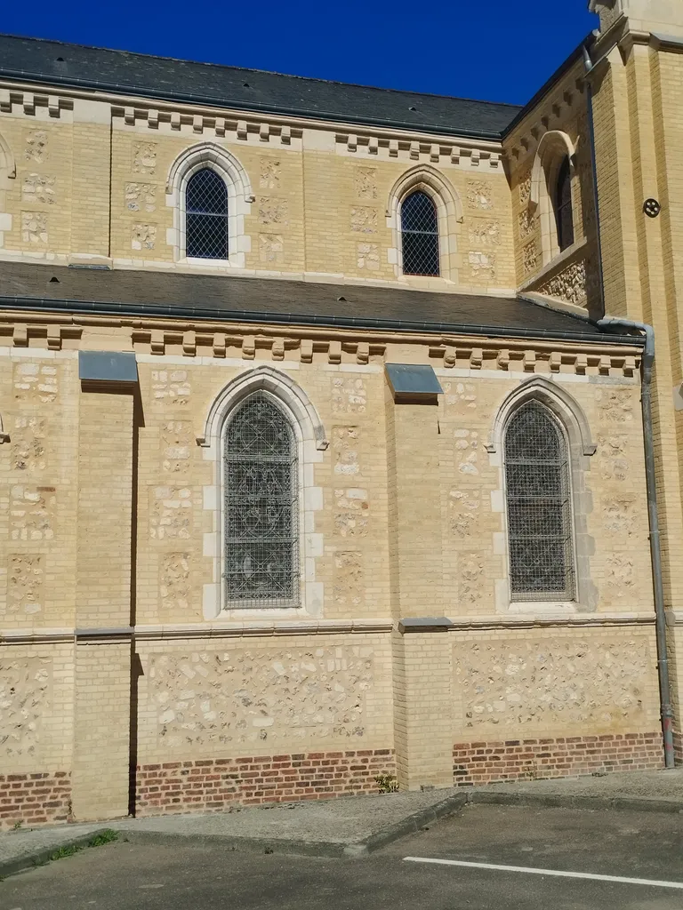Église Saint-Laurent à Saint-Laurent-de-Brèvedent