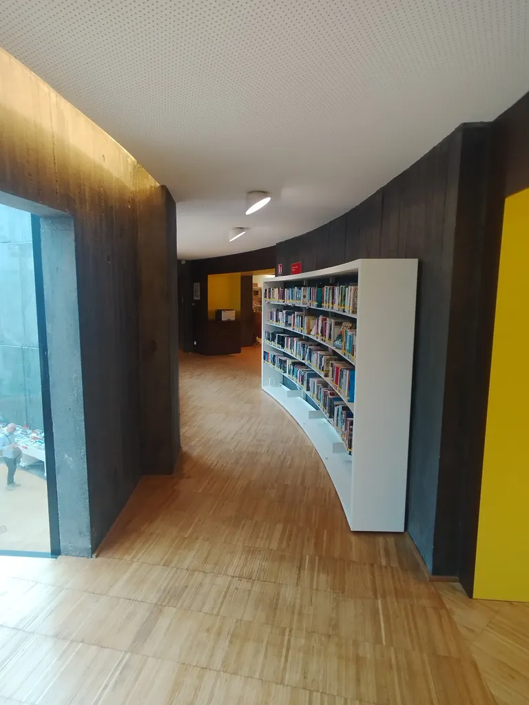 Bibliothèque Oscar Niemeyer au Havre