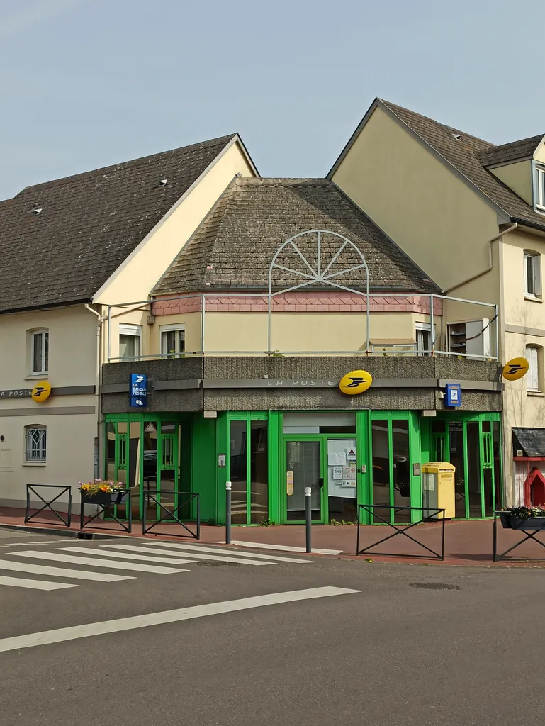 Bureau de poste Carnot à Saint-Étienne-du-Rouvray