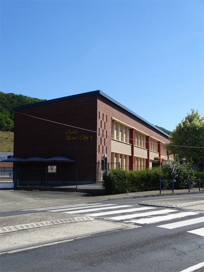 École élémentaire René Coty I à Saint-Léger-du-Bourg-Denis