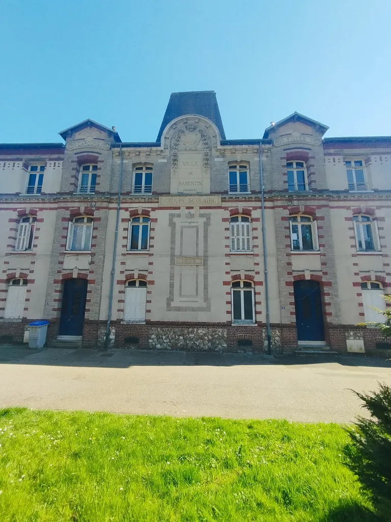 École élémentaire Pierre Corneille-Madame de Sévigné à Barentin