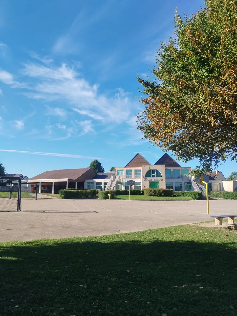École élémentaire Denis Diderot à Eslettes