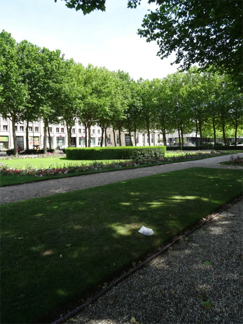 Square Claude Érignac au Havre
