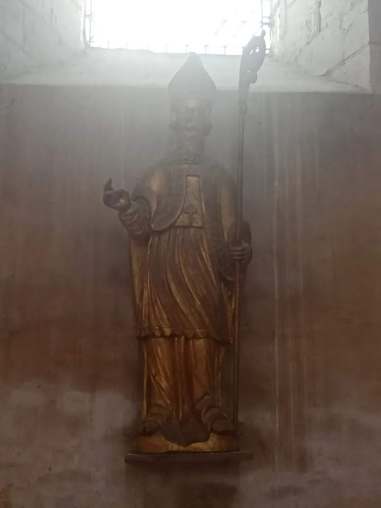 Statue de Saint-Augustin dans la Collégiale Saint-Hildevert de Gournay-en-Bray