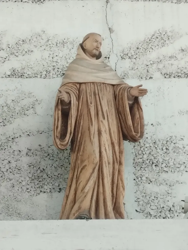 Statue de Saint-Bernard-de-Clairvaux dans l'Église Saint-Martin à Foucarmont